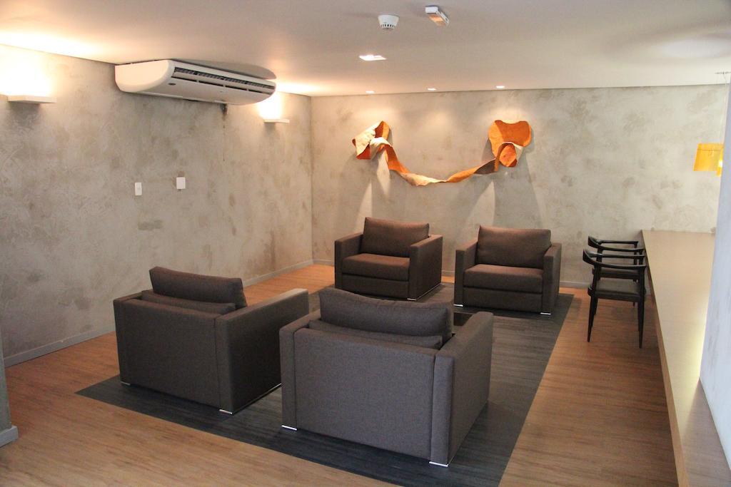 Vista Inn Express Контажен Экстерьер фото
